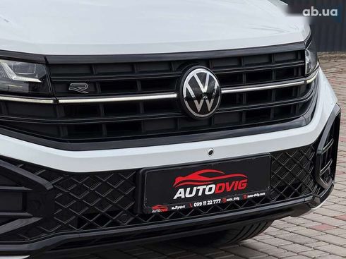 Volkswagen Touareg 2023 - фото 18