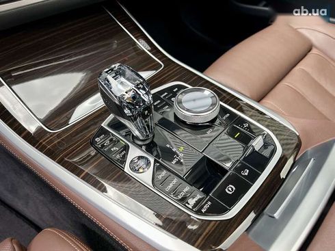 BMW X5 2021 - фото 24