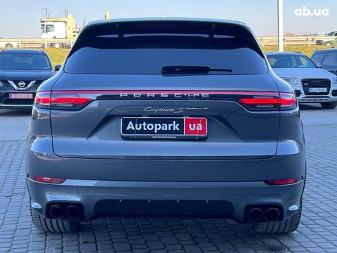 Porsche Cayenne 2019 серый - фото 8