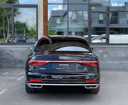 Audi A8 2021 - фото 5