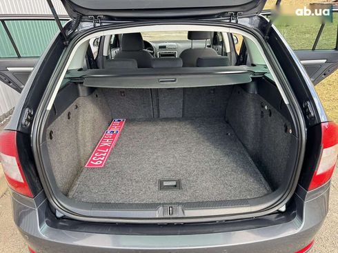 Skoda Octavia 2012 - фото 29
