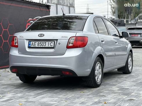 Kia Rio 2010 - фото 22