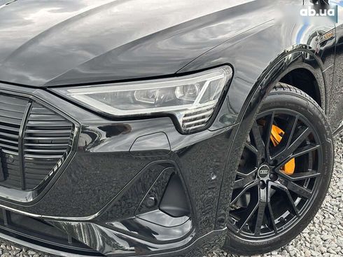 Audi E-Tron 2022 - фото 11