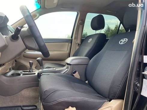 Toyota Fortuner 2013 - фото 10