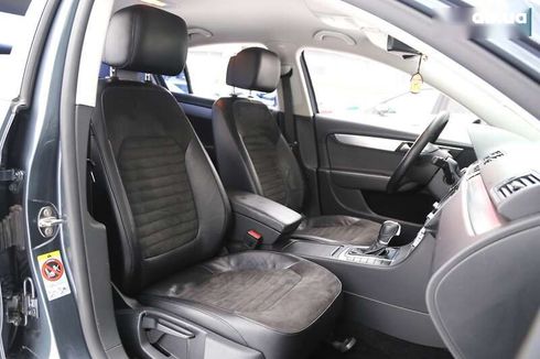 Volkswagen Passat 2012 - фото 11