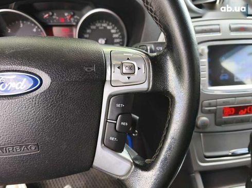 Ford Mondeo 2010 - фото 15