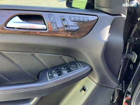 Mercedes-Benz GL-Класс 2015 - фото 17