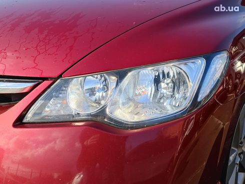 Honda Civic 2008 красный - фото 3