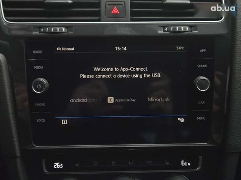 Volkswagen e-Golf 2019 - фото 24