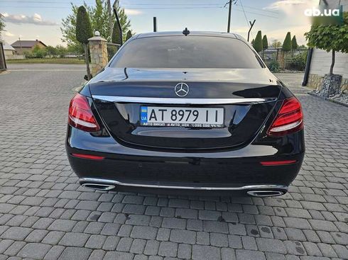 Mercedes-Benz E-Класс 2016 - фото 15