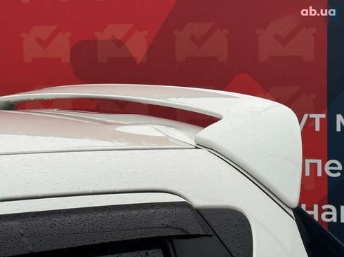 Nissan Juke 2019 - фото 19