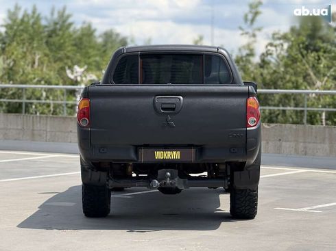 Mitsubishi l 200 2007 - фото 17