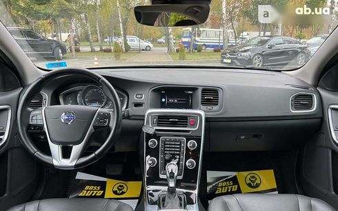 Volvo S60 2014 - фото 11