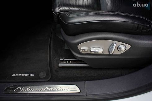 Porsche Cayenne 2017 - фото 19