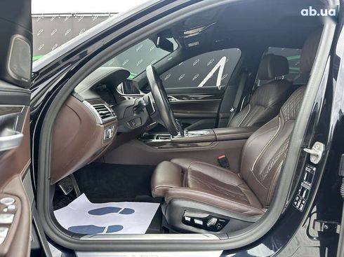 BMW 7 серия 2021 - фото 10
