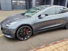 Продаж вживаних Tesla Model 3 2020 року в Києві - купити на Автобазарі