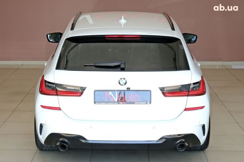 BMW 3 серия 2021 белый - фото 6
