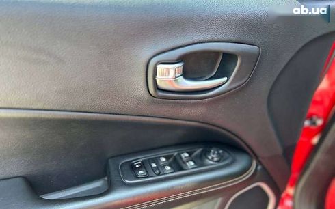 Jeep Compass 2017 - фото 7