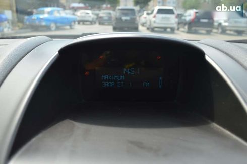 Ford Fiesta 2013 - фото 26