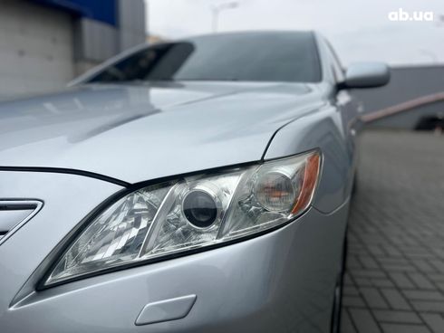 Toyota Camry 2008 серый - фото 5