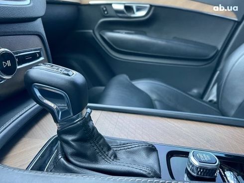 Volvo XC90 2017 - фото 10
