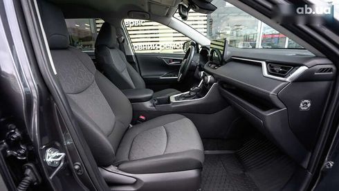 Toyota RAV4 2024 - фото 6