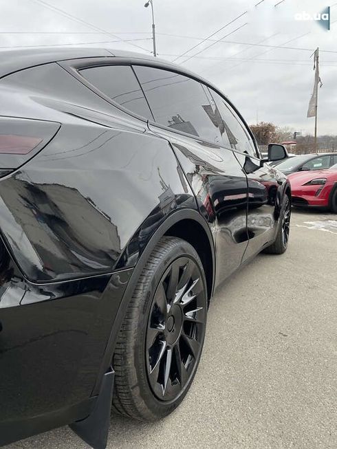 Tesla Model Y 2023 - фото 8