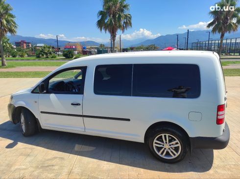 Volkswagen Caddy 2013 белый - фото 4