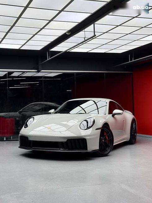 Porsche 911 2025 - фото 9