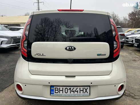 Kia Soul 2017 - фото 8