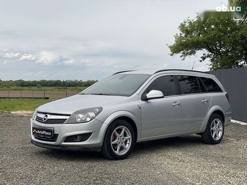 Opel Astra 2010 - фото 6