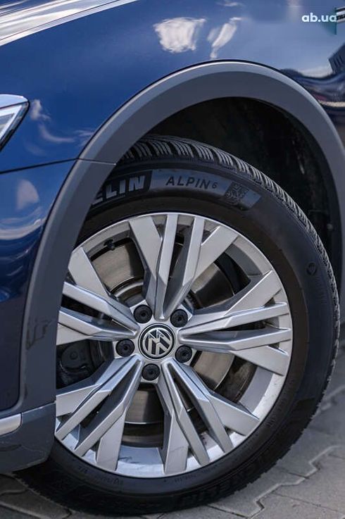 Volkswagen passat alltrack 2017 - фото 14