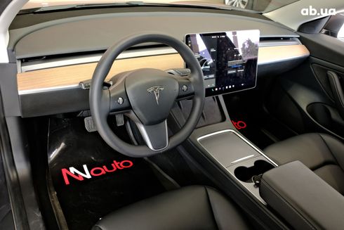 Tesla Model 3 2022 серый - фото 5