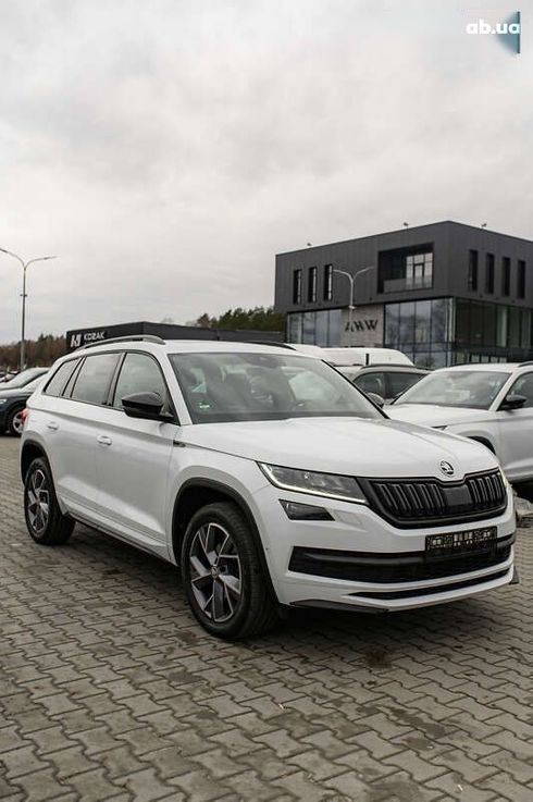 Skoda Kodiaq 2021 - фото 20