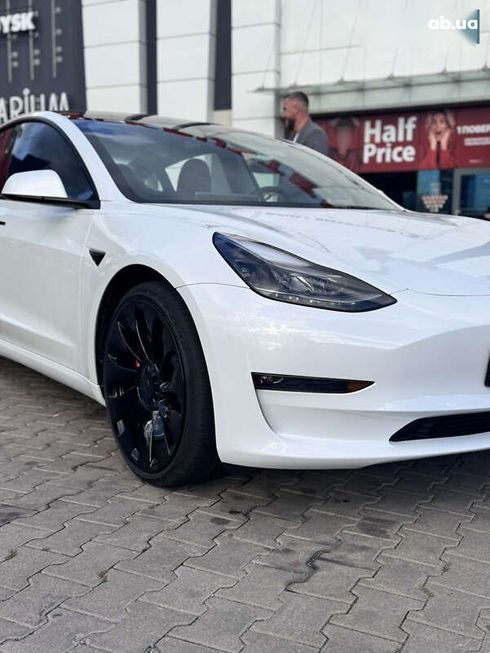 Tesla Model 3 2023 - фото 7