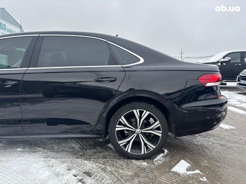 Volkswagen Passat 2020 черный - фото 4