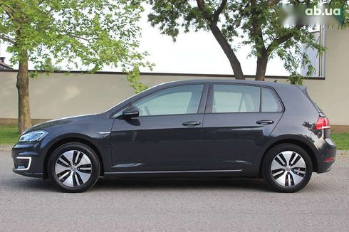 Volkswagen e-Golf 2020 - фото 13