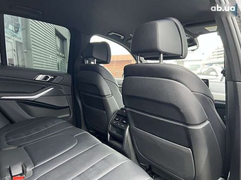 BMW X5 2020 - фото 27