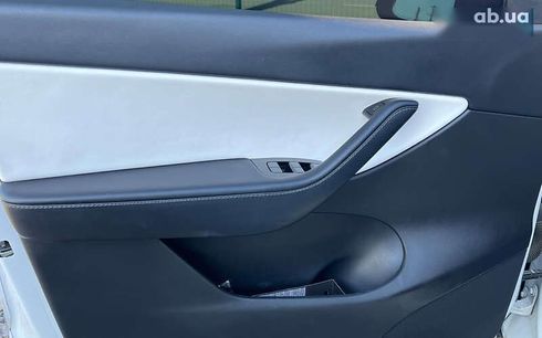 Tesla Model Y 2020 - фото 23