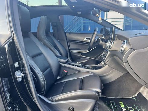 Mercedes-Benz CLA-Класс 2018 - фото 25