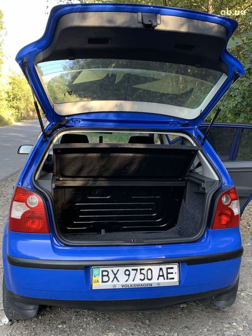 Volkswagen Polo 2005 голубой - фото 2