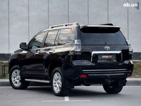 Toyota Land Cruiser Prado 2012 - фото 13