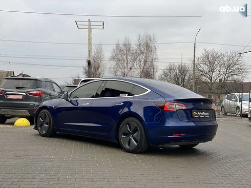 Tesla Model 3 2018 - фото 11