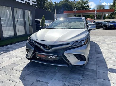 Toyota Camry 2020 - фото 5