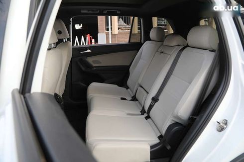 Volkswagen Tiguan 2020 - фото 8
