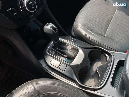 Hyundai Santa Fe 2012 - фото 19