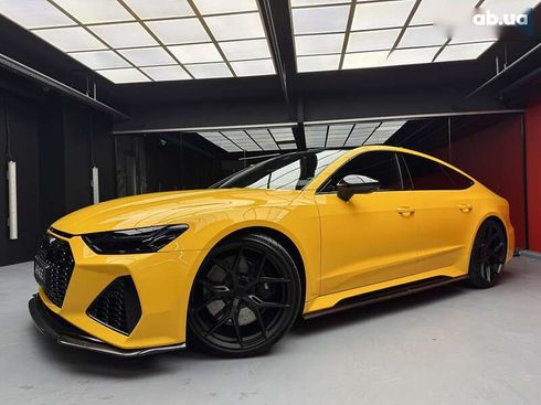 Audi RS7 2021 - фото 6