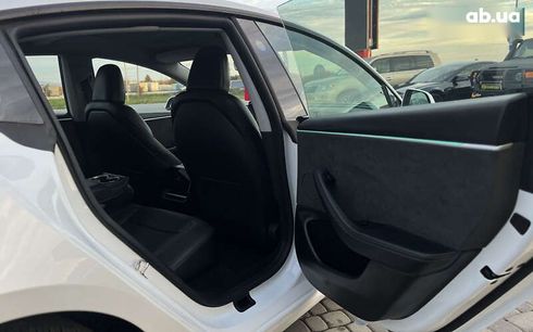 Tesla Model 3 2024 - фото 29