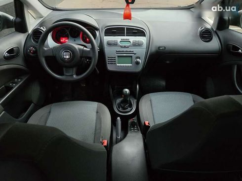 SEAT Toledo 2008 - фото 18
