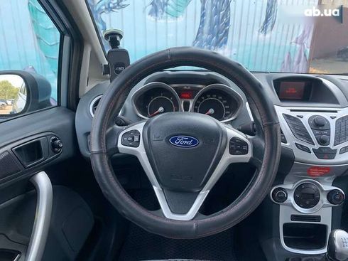 Ford Fiesta 2009 - фото 15